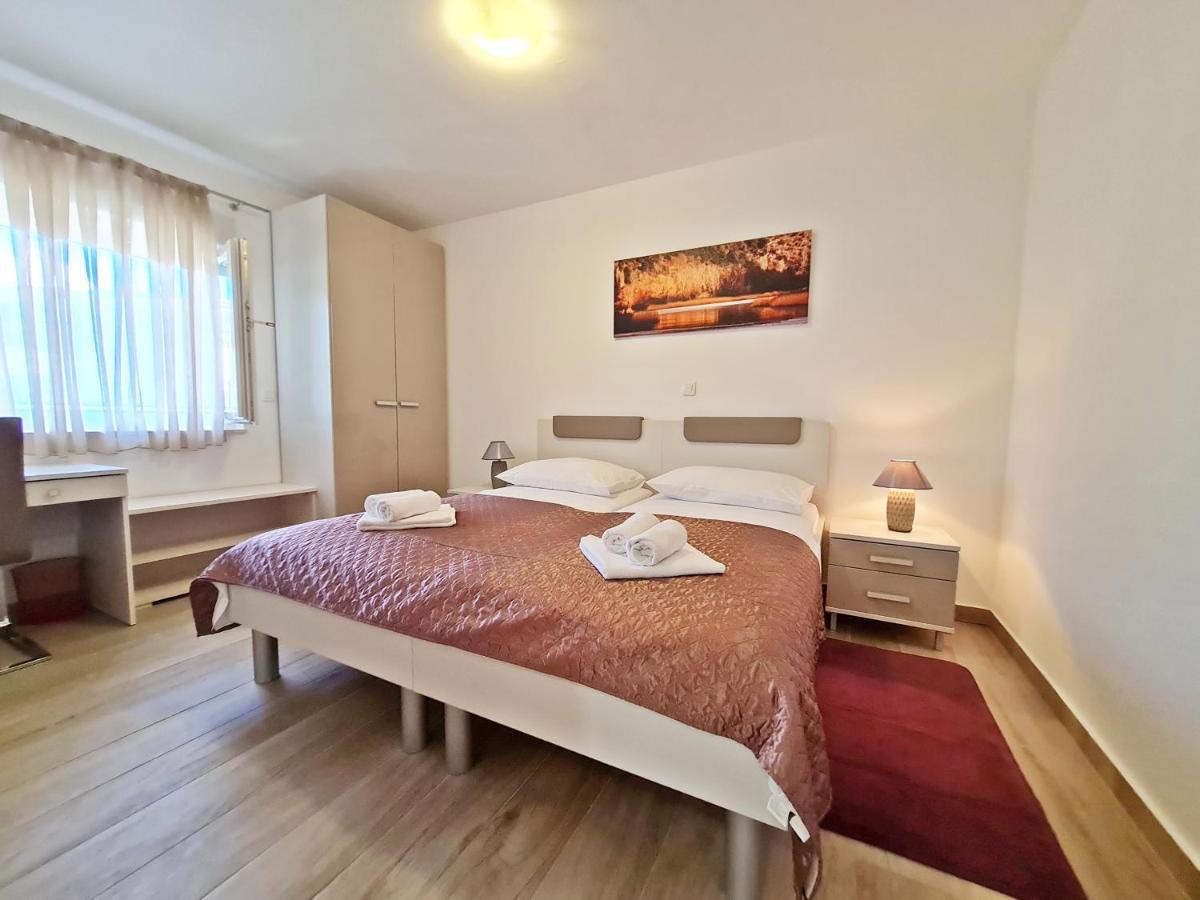 Ab Villa بودْسْتغانا المظهر الخارجي الصورة