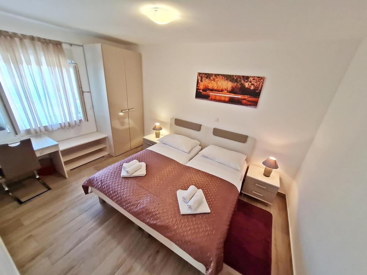Ab Villa بودْسْتغانا المظهر الخارجي الصورة